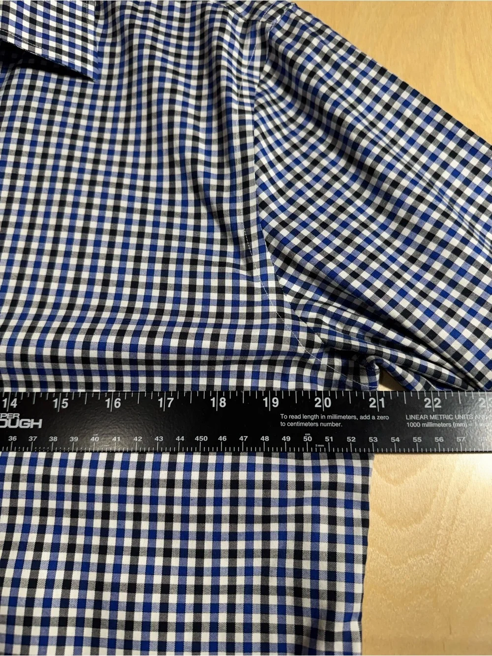 Banana Republic Blue and White Gingham Button-Down 100% Non Iron Cotton Shirt M